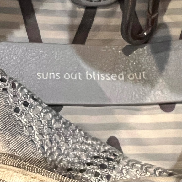 Lululemon Kickin It Sketchy Palms Black and White Backpack - Picture 8 of 15